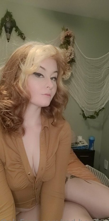 red head redemption nudes star picture