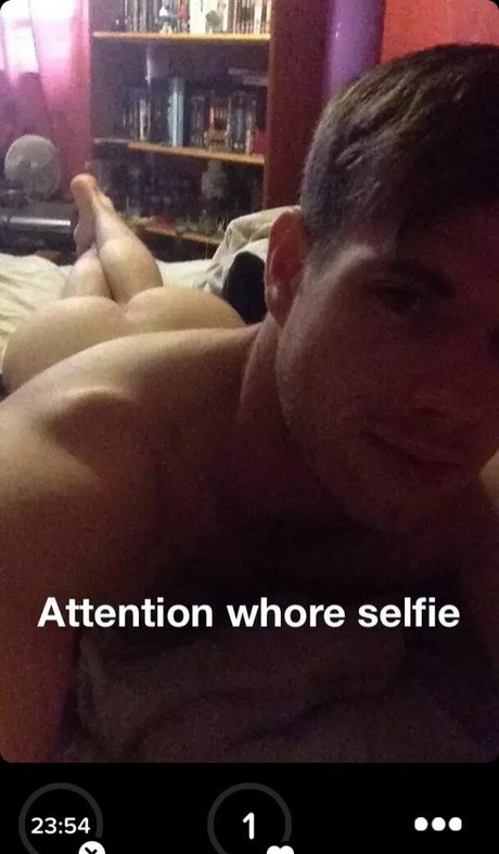 beard onlyfans pornographic photo