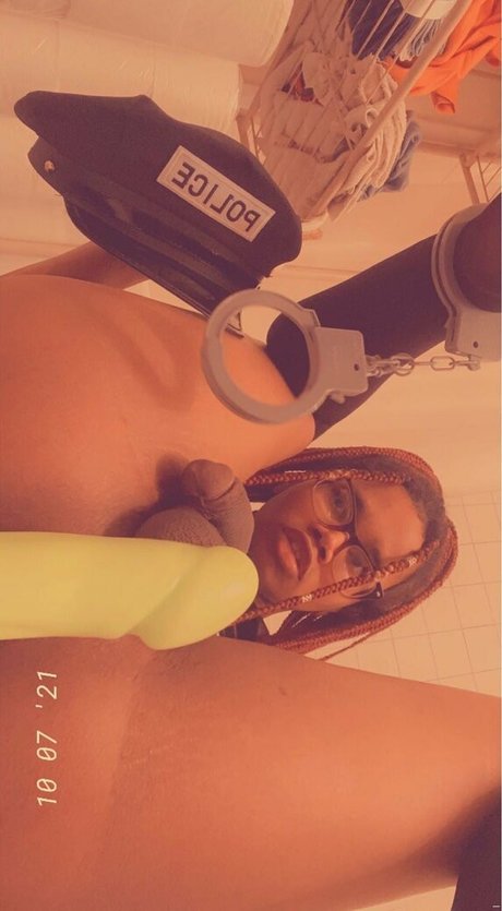 cloudyvi_ pornstar art image