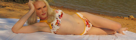 gwenphoenix thumbnail