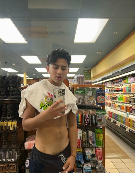 blessfour adult model photo