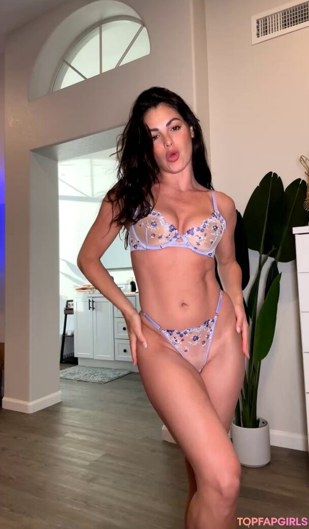 Kayla Fitzgerald model hd picture