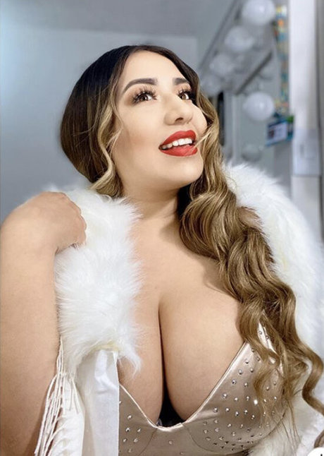 bbw latina onlyfans hot naked photo