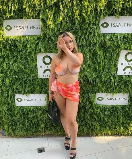 nudist onlyfans exclusive pictures