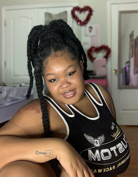 bimbosim22 hot model archive