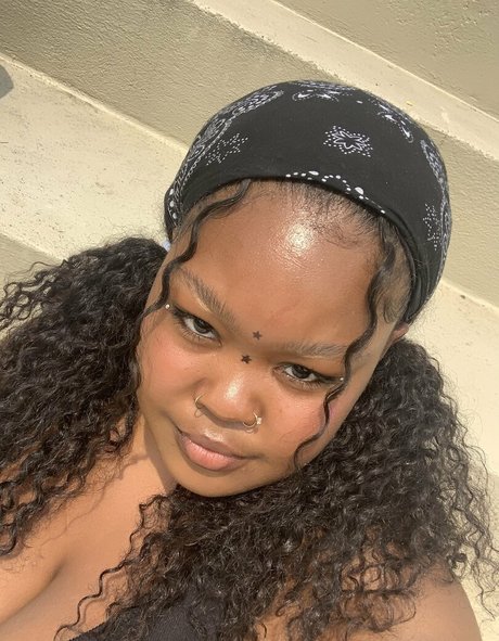 bimbosim22 nudes pornstar pic