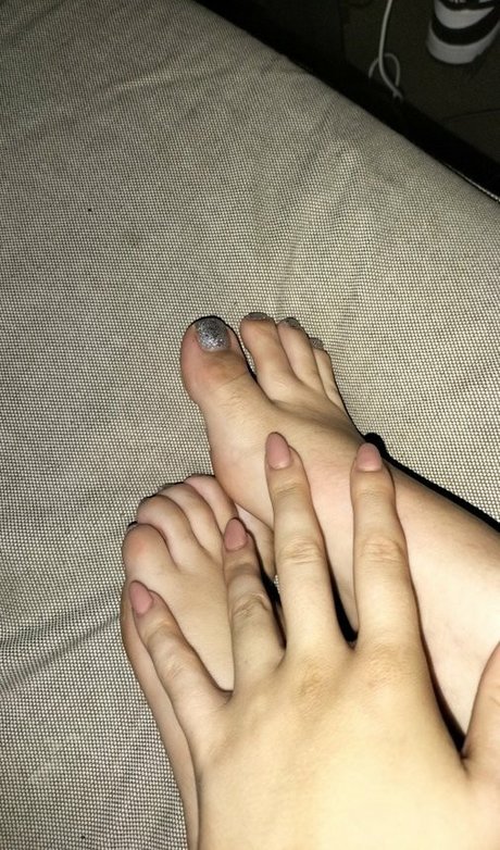 Tommi Terror star sexy images