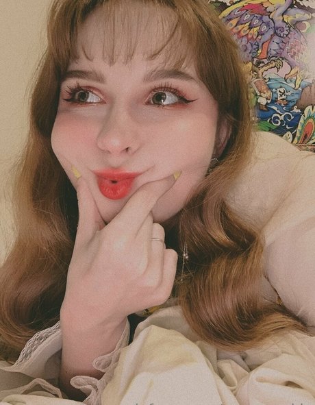 Suzusparkle star nudes galleries