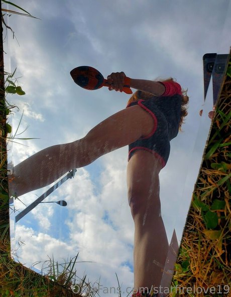 starfirelove19 adult model photo