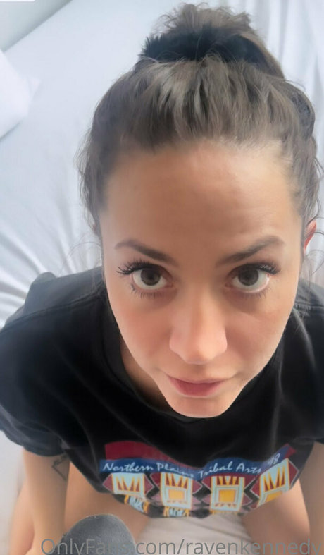 ravenkennedy top star pics