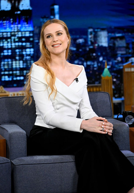 Evan Rachel Wood star adult images