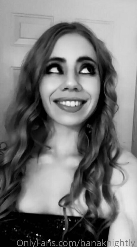 hanaknightly nudes star galleries