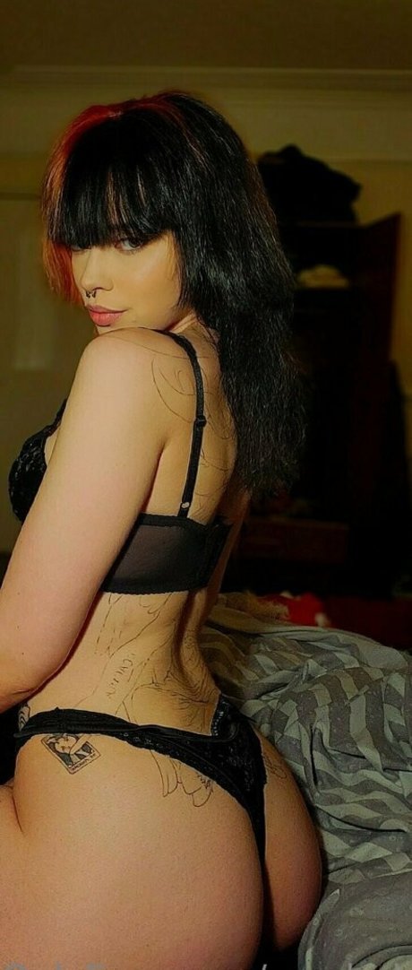 rensbubble hd actress image