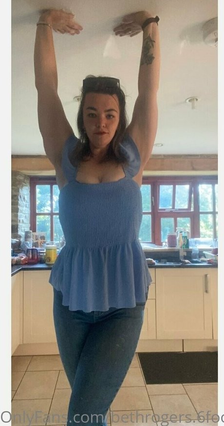 amazonbeth 6foot6 naked star pictures