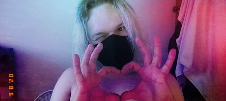 flarewolfsbane art model gallery