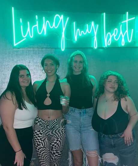 Sophia A beautiful model picture