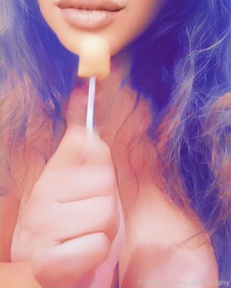 justtalktodaisy art star photos