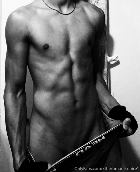 xtheromanempire1 star naked archive