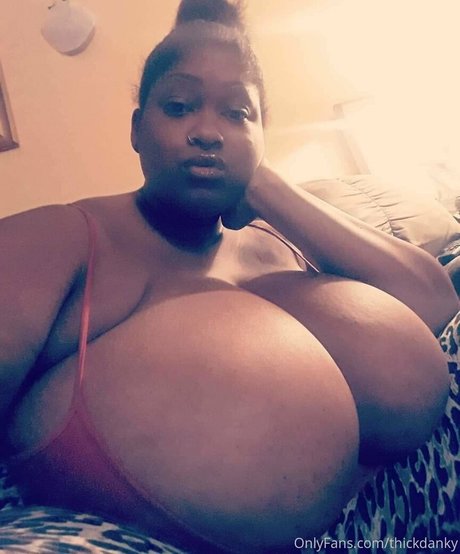 thickdanky pornstar top images
