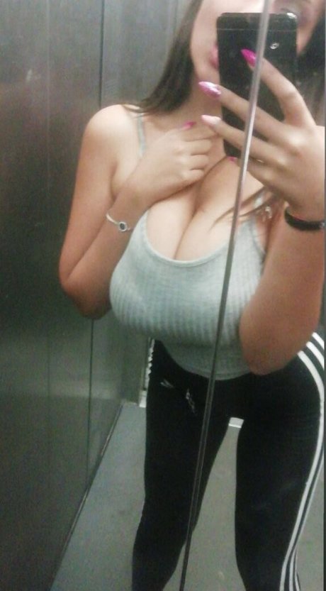 Alessia Barberio pretty pornstar gallery