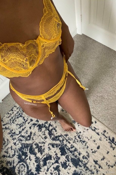 nutfornikita nude actress photos