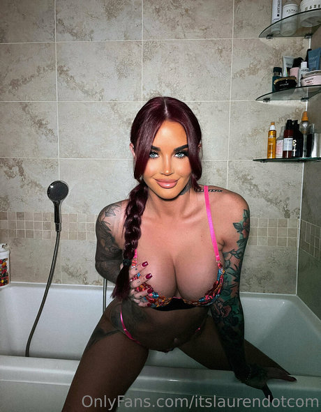 Itslaurendotcom pornstar photo
