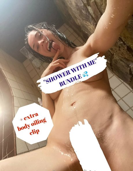 annyaurora top star archive