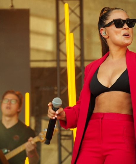 Anna Abreu pornstar free gallery