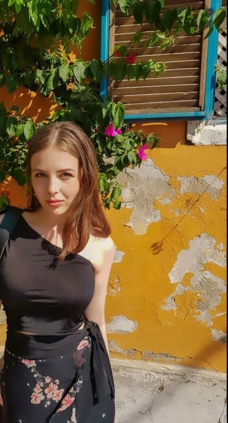 cabiriaxxx nice actress pics