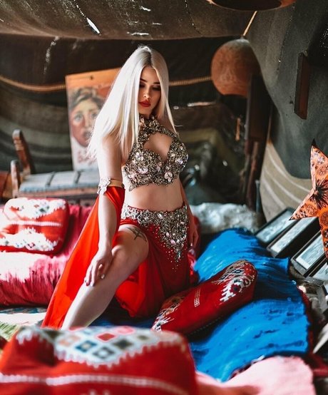 dreamalicevip star naked galleries