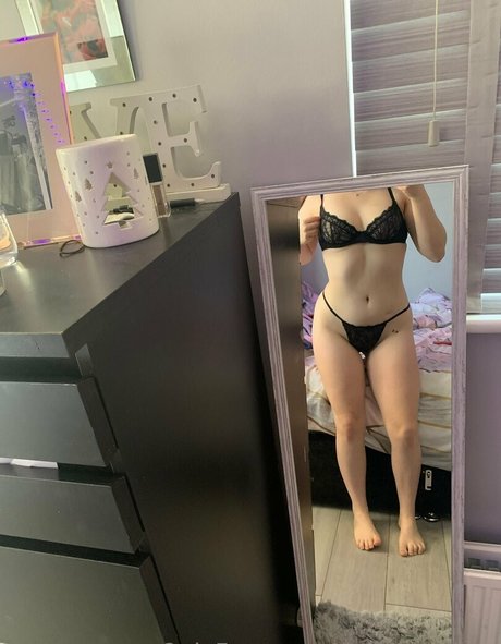 deliriousvirgo top model archive