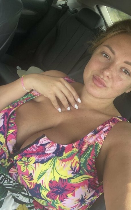 Darya Savran star pretty photos