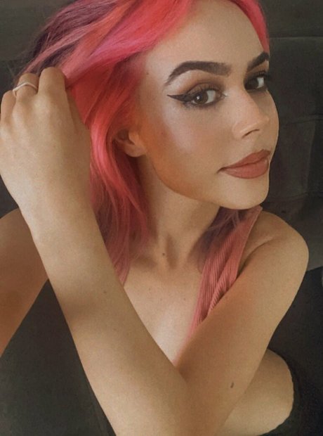 Mikaila Delgado actress img