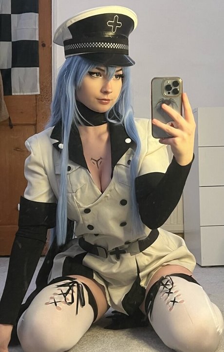 Nebulouslybecca hot star image