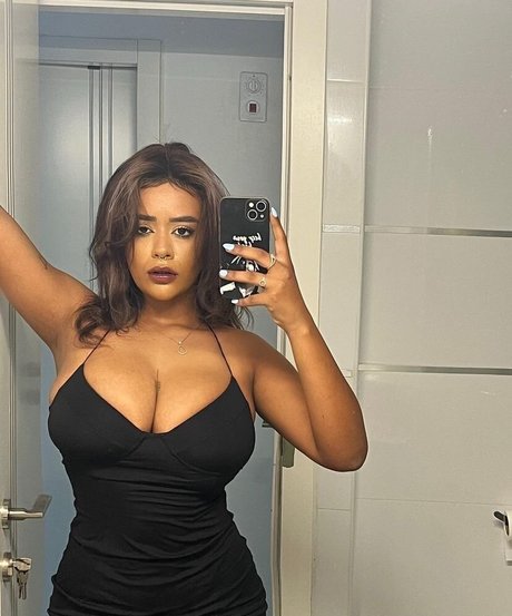 JustNati pornographic actress gallery