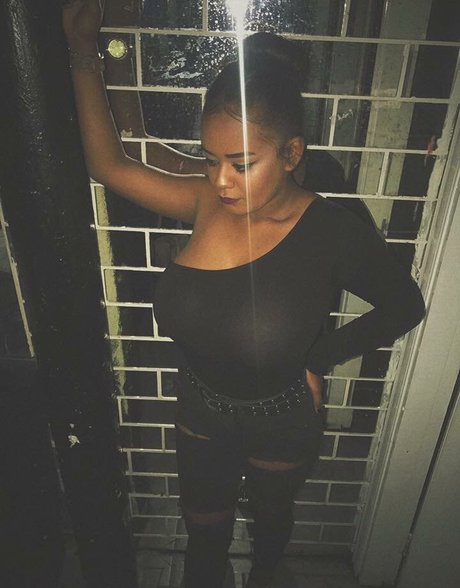 JustNati sexy pornstar image