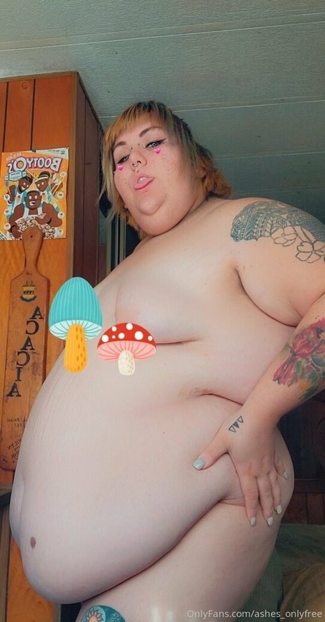 ashes onlyfree erotic actress photo