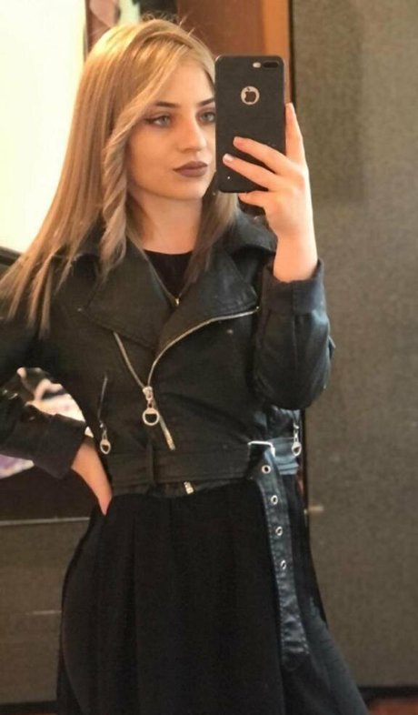 veronika it naked actress images