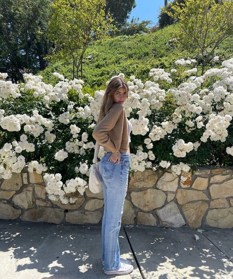 Emiliee Russo xxx actress pictures