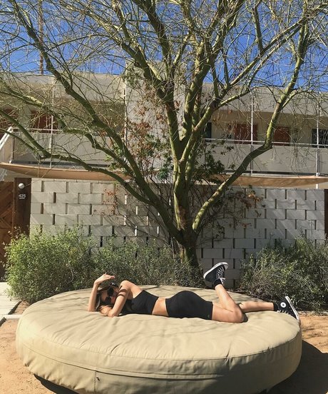 Emiliee Russo pornstar exclusive pics