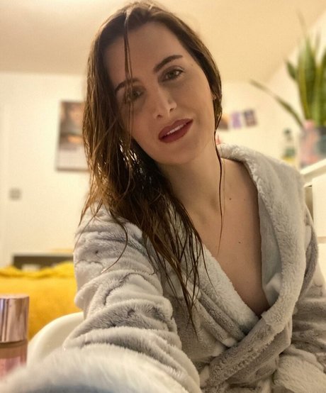 Britishmeghanspice pornstar beautiful pics
