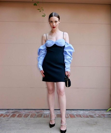 Gillian Jacobs pornstar galleries