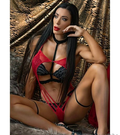 mom daughter onlyfans naked images