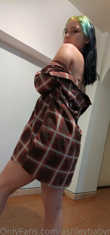 ashleybabymodel pornstar nude pics