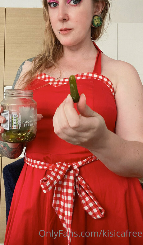 kisicafree naked star galleries