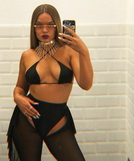 queendee113 star pretty pictures