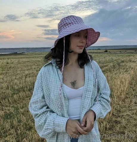 anabelpink exclusive model images