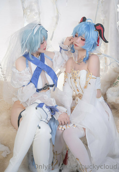 buckycloud nude model image