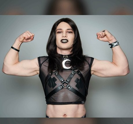 sybillabakzaza best actress photo