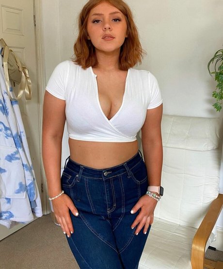 basicallycatx pornstar erotic pictures